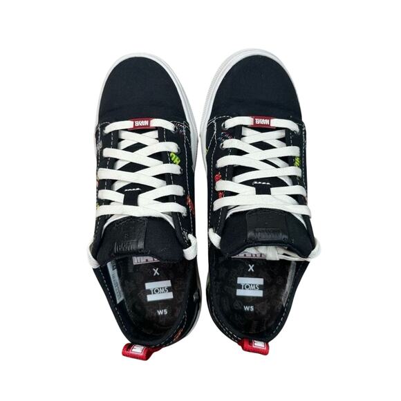 TOMS X Marvel Women's Black Comic Print Canvas Sneakers Size 5 Avengers Shoes - Picture 2 of 8